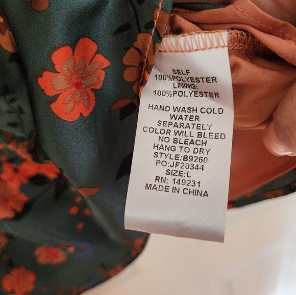 NWT Kori peasant milkmaid boho smocked blouse size large teal floral print - Picture 11 of 12